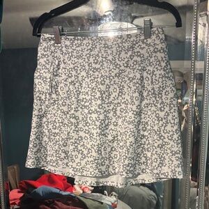 G/FORE White and Gray Floral Mini Skirt